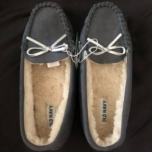 Grey moccasins with silver bow